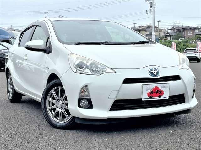 アクア Ｇブラックソフトレザーセレクション　１オーナー！禁煙車！メモリーナビ！バックカメラ！ＢＴ！ワンセグＴＶ！オートライト！シートヒーター！オートライト！スマート＆プッシュスタート！横滑り防止！ブラック合皮シート！ナノイー！アルミホイール！（3枚目）