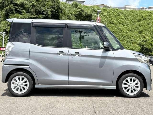 デイズルークス ハイウェイスター　Ｘ　禁煙車！衝突被害軽減ブレーキ！両側パワースライドドア！全方位モニター！純正ナビ！ＢＴ！フルセグＴＶ！ＥＴＣ！シガーソケット給電！スマートキー＆プッシュスタート！ＨＩＤヘッドライト！純正アルミ＆エアロ！（7枚目）