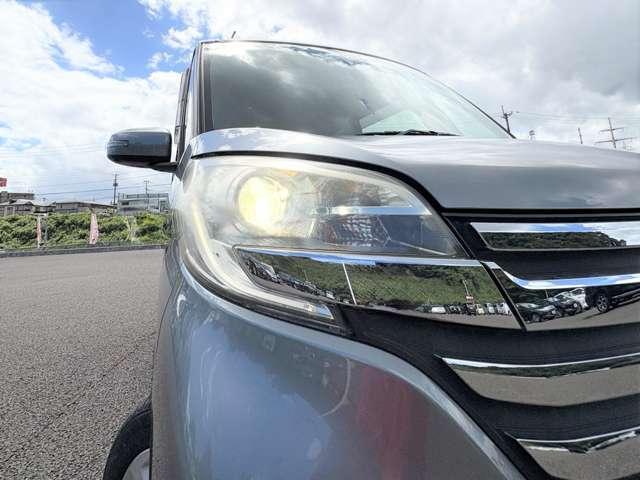 デイズルークス ハイウェイスター　Ｘ　禁煙車！衝突被害軽減ブレーキ！両側パワースライドドア！全方位モニター！純正ナビ！ＢＴ！フルセグＴＶ！ＥＴＣ！シガーソケット給電！スマートキー＆プッシュスタート！ＨＩＤヘッドライト！純正アルミ＆エアロ！（12枚目）