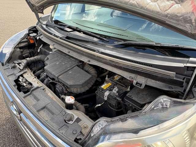 デイズルークス ハイウェイスター　Ｘ　禁煙車！衝突被害軽減ブレーキ！両側パワースライドドア！全方位モニター！純正ナビ！ＢＴ！フルセグＴＶ！ＥＴＣ！シガーソケット給電！スマートキー＆プッシュスタート！ＨＩＤヘッドライト！純正アルミ＆エアロ！（24枚目）