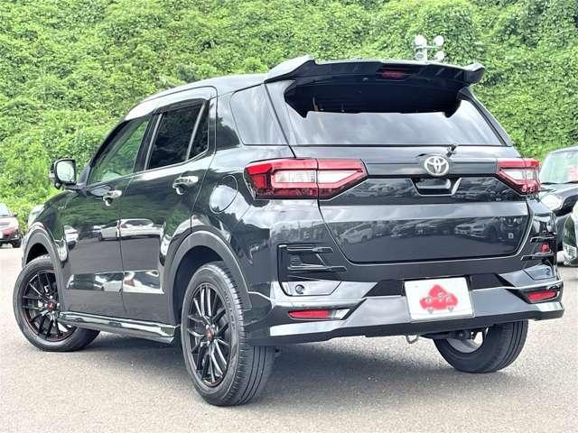 ライズ Ｚ　１オーナー！禁煙車！衝突被害軽減ブレーキ！Ａクルーズコントロール！メモリーナビ！バックカメラ！ＢＴ！フルセグＴＶ！ＵＳＢ端子！！オートライト！シートヒーター！スマートキー＆プッシュスタート！アルミＷ！（5枚目）