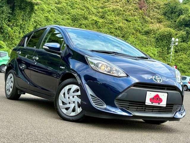 アクア Ｓスタイルブラック　禁煙車！衝突被害軽減ブレーキ！純正メモリーナビ！バックカメラ！ＢＴ！ワンセグＴＶ！ＥＴＣ！オートライト！ステアリングスイッチ！スマートキー＆プッシュスタート！アイドリングストップ！横滑り防止！（3枚目）