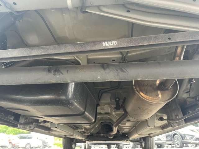 デイズ Ｊ　禁煙車！社外メモリーナビ！Ｂｌｕｅｔｏｏｔｈ！ワンセグＴＶ！ＣＤ再生！キーレス！パワーウィンドウ！窓側スイッチ！シガーソケット給電！パワステ！横滑り防止装置！純正フロアマット！社外アルミホイール！（28枚目）