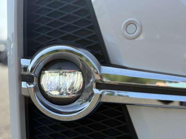 アルファード ２．５Ｓ　Ｃパッケージ　禁煙車！衝突被害軽減ブレーキ！Ａクルーズコントロール！サンルーフ！後席モニター！両側Ｐスライドドア！メモリーナビ！Ｂカメラ！ＢＴ！フルセグＴＶ！パワーシート！ＥＴＣ！スマートキー＆プッシュスタート！（15枚目）