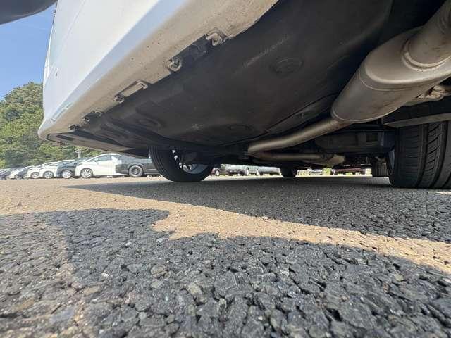 アルファード ２．５Ｓ　Ｃパッケージ　禁煙車！衝突被害軽減ブレーキ！Ａクルーズコントロール！サンルーフ！後席モニター！両側Ｐスライドドア！メモリーナビ！Ｂカメラ！ＢＴ！フルセグＴＶ！パワーシート！ＥＴＣ！スマートキー＆プッシュスタート！（33枚目）