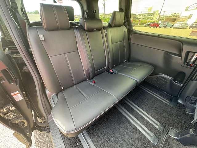ヴォクシー ＺＳ　煌ＩＩＩ　禁煙車！衝突被害軽減ブレーキ！クルーズコントロール！後席モニター！両側パワースライドドア！純正ナビ！バックカメラ！ＢＴ！フルセグＴＶ！ＥＴＣ２．０！オートライト！ＬＥＤヘッドライト！モデリスタエアロ！（18枚目）