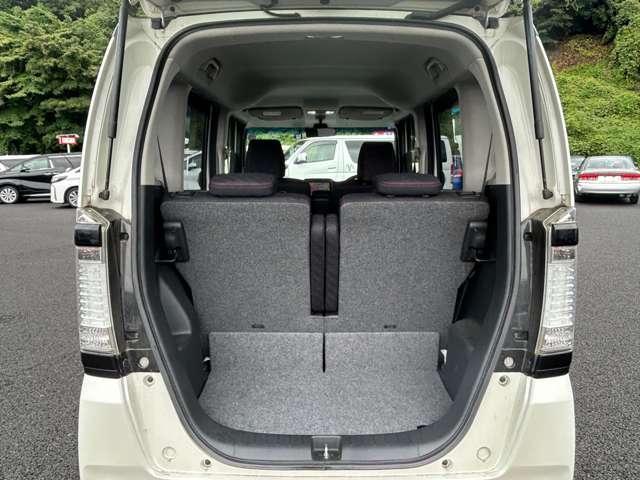 Ｎ－ＢＯＸカスタム ２トーンカラースタイル　ＧターボＳＳパッケージ　禁煙車！衝突被害軽減ブレーキ！クルコン！両側パワースライドドア！純正ナビ！バックカメラ！ＢＴ！フルセグＴＶ！ＥＴＣ！オートライト！スマートキー＆プッシュスタート！２トーンカラースタイル！アルミＷ！（26枚目）