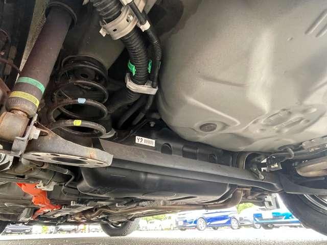アクア Ｓスタイルブラック　禁煙車！衝突被害軽減ブレーキ！メモリーナビ！バックカメラ！ＢＴ！フルセグＴＶ！ＥＴＣ２．０！オートライト！ステアリングスイッチ！スマートキー＆プッシュスタート！横滑り防止装置！ＬＥＤヘッドライト！（31枚目）