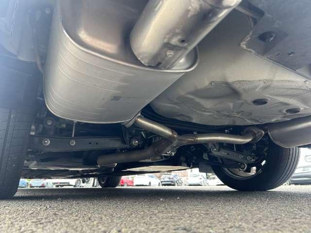 レヴォーグ ＳＴＩスポーツ　ＥＸ　４ＷＤ　４ＷＤ／ワンオーナー／禁煙車／アイサイトＸ／アダブティブクルーズコントロール／純正１１．６インチナビＴＶ／バックカメラ／左サイドカメラ／ＥＴＣ／１２．３インチフル液晶メーター／レザーシート／（27枚目）