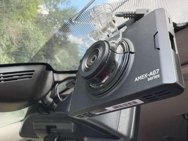 セレナ ２．０ハイウェイスターＶ　４ＷＤ　８名　４ＷＤ！プロパイロット！全方位運転支援システム！アイドリングストップ！カロッツェリアナビ＆フルセグＴＶ＆ＤＶＤ＆ＢＴ！カロッツェリアフリップダウンモニター！インテリジェントアラウン（40枚目）