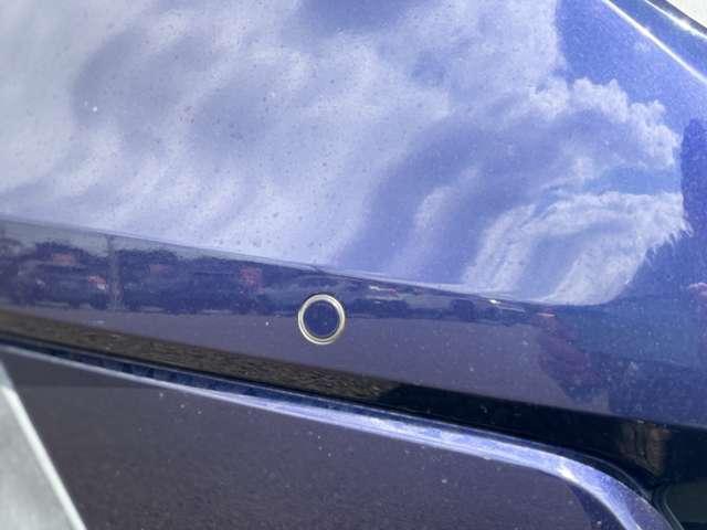 セレナ Ｘ　禁煙車！衝突被害軽減ブレーキ！後席フリップダウンモニター！両側パワースライドドア！全周囲カメラ！純正ナビ！ＢＴ！フルセグＴＶ！オートライト！アイドリングストップ！プロパイロット！スマートルームミラー！（13枚目）