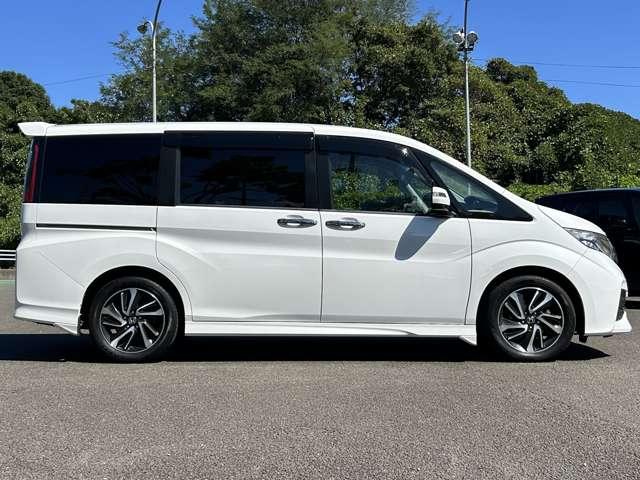 ステップワゴンスパーダ スパーダ・クールスピリット　ホンダセンシング　禁煙車！衝突被害軽減ブレーキ！アダプティブクルコン！両側パワースライドドア！純正ナビ！バックカメラ！ＢＴ！フルセグＴＶ！ＥＴＣ！オートライト！スマートキー＆プッシュスタート！わくわくゲート！純正ＡＷ（8枚目）