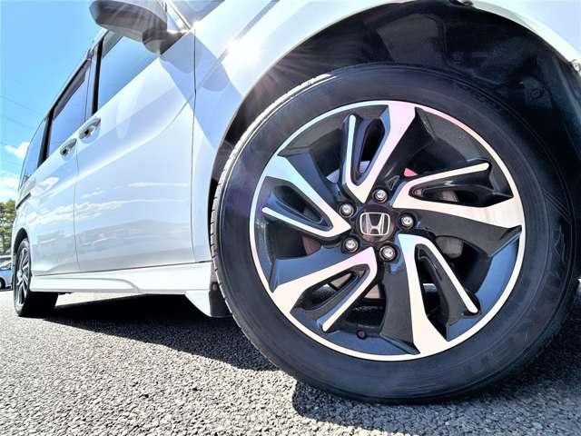 ステップワゴンスパーダ スパーダ・クールスピリット　ホンダセンシング　禁煙車！衝突被害軽減ブレーキ！アダプティブクルコン！両側パワースライドドア！純正ナビ！バックカメラ！ＢＴ！フルセグＴＶ！ＥＴＣ！オートライト！スマートキー＆プッシュスタート！わくわくゲート！純正ＡＷ（11枚目）
