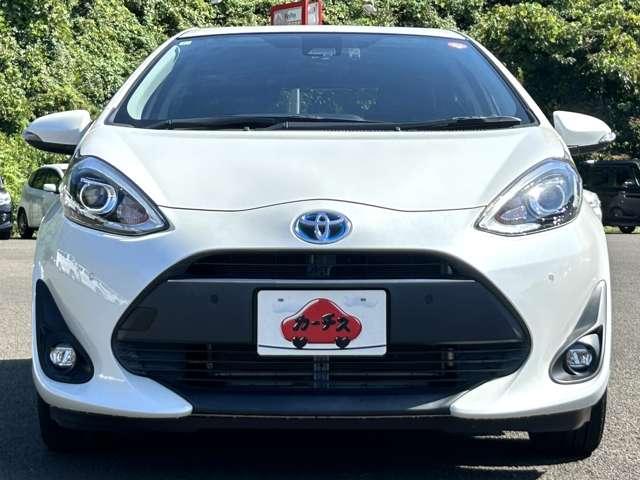 アクア Ｓスタイルブラック　１オーナー！禁煙車！衝突被害軽減ブレーキ！純正ナビ！Ｂカメラ！ＢＴ！フルセグＴＶ！ＥＴＣ！オートライト！ステアリングスイッチ！シートヒーター！スマートキー＆プッシュスタート！横滑り防止装置！純正ＡＷ！（9枚目）
