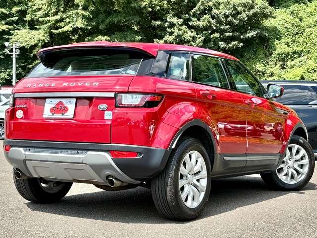 レンジローバーイヴォーク ＳＥ　４ＷＤ　１オーナー！４ＷＤ！禁煙車！クルーズコントロール！全方位カメラ！純正ＤＶＤナビ！ＥＴＣ！ステアリングスイッチ！スマートキー！キーレス！アイドリングストップ！ＭＴモード付！横滑り防止装置！純正１８ＡＷ！（5枚目）