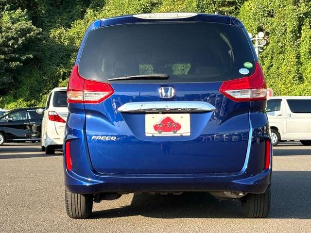 フリード Ｇ・ホンダセンシング　禁煙車！衝突被害軽減ブレーキ！アダプティブクルコン！両側パワースライドドア！純正ナビ！バックカメラ！ＢＴ！フルセグＴＶ！ＥＴＣ！ステアリングスイッチ！スマートキー＆プッシュスタート！横滑り防止装置！（6枚目）
