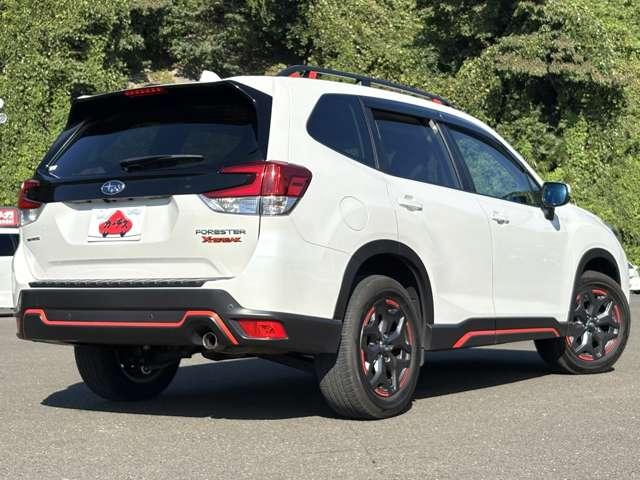 フォレスター Ｘ－ブレイク　４ＷＤ　禁煙！４ＷＤ！衝突被害軽減ブレーキ！アダプティブクルコン！純正ナビ！バック＆フロント＆サイドカメラ！ＢＴ！フルセグＴＶ！パワーシート！ＥＴＣ！シートヒーター！スマートキー＆プッシュスタート！純正ＡＷ！（4枚目）