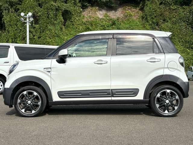 キャスト アクティバＧ　ターボ　プライムコレクション　ＳＡＩＩ　４ＷＤ　４ＷＤ！禁煙車！衝突被害軽減ブレーキ！純正ナビ！バックカメラ！ＢＴ！フルセグＴＶ！ＥＴＣ！オートライト！シートヒーター！スマートキー＆プッシュスタート！アイドリングストップ！横滑り防止装置！純正ＡＷ！（8枚目）