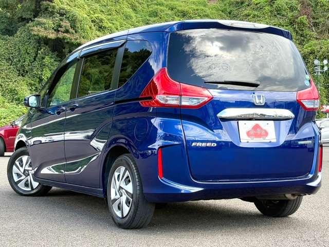 フリードハイブリッド ハイブリッド・Ｇホンダセンシング　禁煙車！衝突被害軽減ブレーキ！アダプティブクルコン！両側パワースライドドア！純正ナビ！バックカメラ！ＢＴ！ワンセグＴＶ！ＥＴＣ！オートライト！ステアリングスイッチ！スマートキー＆プッシュスタート！（5枚目）