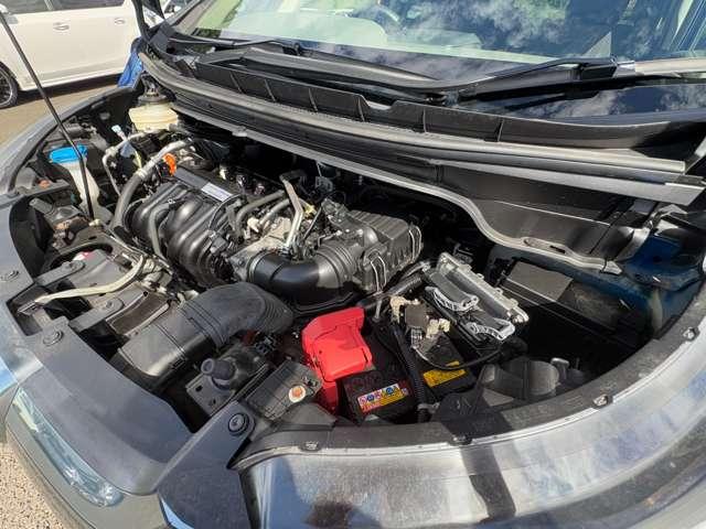 フリードハイブリッド ハイブリッド・Ｇホンダセンシング　禁煙車！衝突被害軽減ブレーキ！アダプティブクルコン！両側パワースライドドア！純正ナビ！バックカメラ！ＢＴ！ワンセグＴＶ！ＥＴＣ！オートライト！ステアリングスイッチ！スマートキー＆プッシュスタート！（23枚目）