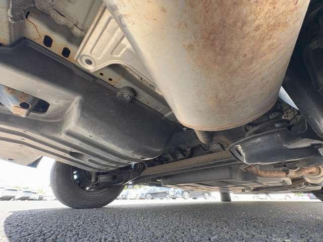フリードハイブリッド ハイブリッド・Ｇホンダセンシング　禁煙車！衝突被害軽減ブレーキ！アダプティブクルコン！両側パワースライドドア！純正ナビ！バックカメラ！ＢＴ！ワンセグＴＶ！ＥＴＣ！オートライト！ステアリングスイッチ！スマートキー＆プッシュスタート！（27枚目）