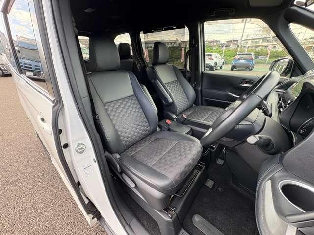 ヴォクシー Ｓ－Ｚ　１オーナー！禁煙車！衝突被害軽減ブレーキ！アダプティブクルコン！両側Ｐスライドドア！純正ナビ！バックカメラ！フルセグＴＶ！ＥＴＣ２．０！オートライト！シートヒーター！スマートキー＆プッシュスタート！（16枚目）
