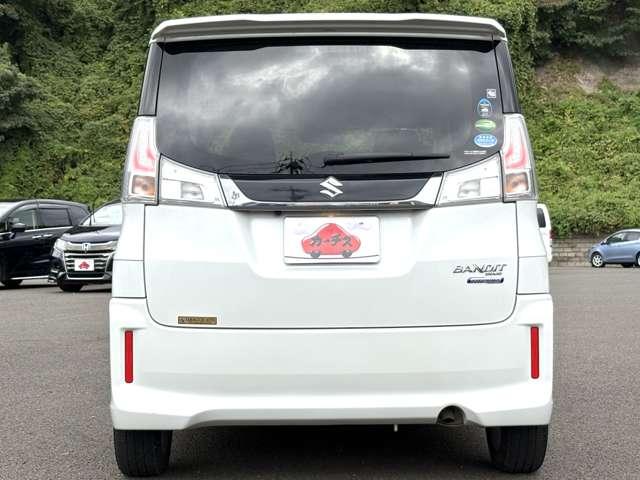ソリオバンディット ハイブリッドＭＶ　禁煙車！衝突被害軽減！クルーズコントロール！両側Ｐスライドドア！純正ナビ！バックカメラ！ＢＴ！フルセグＴＶ！ＥＴＣ２．０！オートライト！シートヒーター！スマートキー＆プッシュスタート！純正１５ＡＷ！（6枚目）