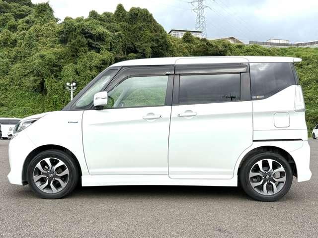 ソリオバンディット ハイブリッドＭＶ　禁煙車！衝突被害軽減！クルーズコントロール！両側Ｐスライドドア！純正ナビ！バックカメラ！ＢＴ！フルセグＴＶ！ＥＴＣ２．０！オートライト！シートヒーター！スマートキー＆プッシュスタート！純正１５ＡＷ！（8枚目）