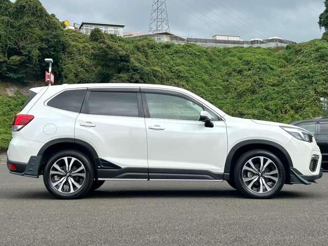 フォレスター プレミアム　４ＷＤ　１オーナー！４ＷＤ！禁煙車！衝突被害軽減ブレーキ！アダプティブクルコン！純正ナビ！Ｂカメラ！ＢＴ！ワンセグＴＶ！電動シート！ＥＴＣ２．０！シートヒーター！スマートキー！キーレス！ＳＴＩアンダーエアロ！（7枚目）