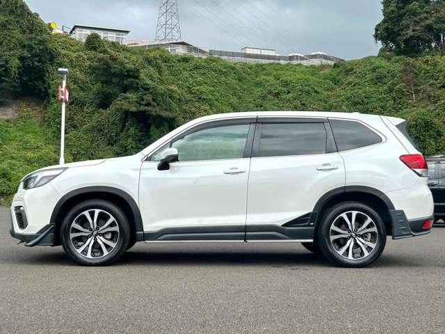 フォレスター プレミアム　４ＷＤ　１オーナー！４ＷＤ！禁煙車！衝突被害軽減ブレーキ！アダプティブクルコン！純正ナビ！Ｂカメラ！ＢＴ！ワンセグＴＶ！電動シート！ＥＴＣ２．０！シートヒーター！スマートキー！キーレス！ＳＴＩアンダーエアロ！（8枚目）