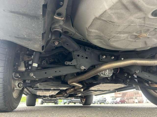 フォレスター プレミアム　４ＷＤ　１オーナー！４ＷＤ！禁煙車！衝突被害軽減ブレーキ！アダプティブクルコン！純正ナビ！Ｂカメラ！ＢＴ！ワンセグＴＶ！電動シート！ＥＴＣ２．０！シートヒーター！スマートキー！キーレス！ＳＴＩアンダーエアロ！（35枚目）