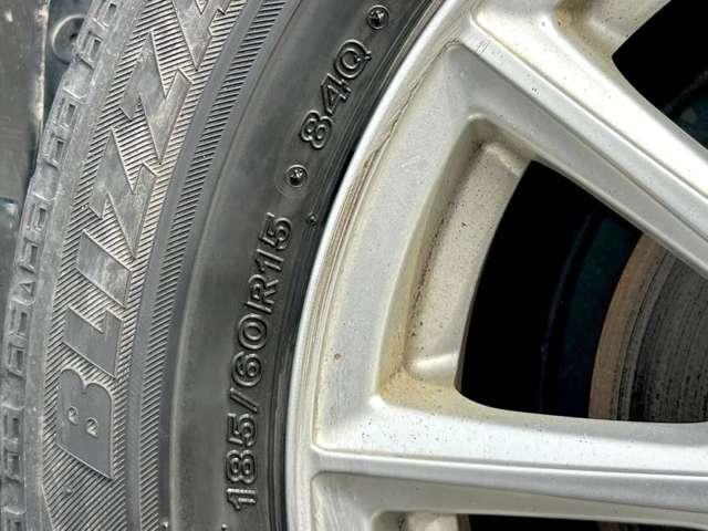 アクア Sスタイルブラック ワンオーナー/禁煙車/衝突被害軽減ブレーキ/純正ナビ/フルセグナビ/Bluetooth対応/バックカメラ/ETC/障害物センサー/横滑り防止装置/レーンキープアシスト/盗難防止装置/スマートキー/(11枚目)