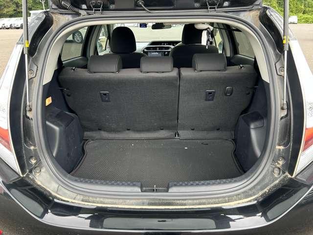 アクア Sスタイルブラック ワンオーナー/禁煙車/衝突被害軽減ブレーキ/純正ナビ/フルセグナビ/Bluetooth対応/バックカメラ/ETC/障害物センサー/横滑り防止装置/レーンキープアシスト/盗難防止装置/スマートキー/(25枚目)