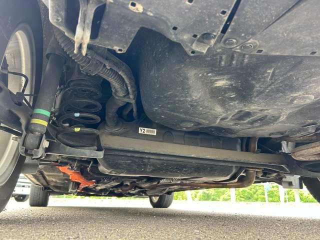 アクア Sスタイルブラック ワンオーナー/禁煙車/衝突被害軽減ブレーキ/純正ナビ/フルセグナビ/Bluetooth対応/バックカメラ/ETC/障害物センサー/横滑り防止装置/レーンキープアシスト/盗難防止装置/スマートキー/(32枚目)