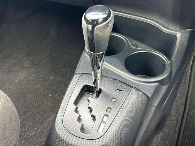 アクア Sスタイルブラック ワンオーナー/禁煙車/衝突被害軽減ブレーキ/純正ナビ/フルセグナビ/Bluetooth対応/バックカメラ/ETC/障害物センサー/横滑り防止装置/レーンキープアシスト/盗難防止装置/スマートキー/(46枚目)