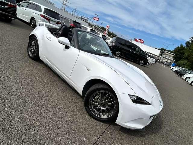 ロードスター Ｓレザーパッケージ　１オーナー車！禁煙車！セーフティパッケージ！アイドリングストップ！ＢＢＳアルミ！オートエグゼマフラー＆車高調！純正ナビ＆フルセグＴＶ＆ＤＶＤ＆Ｂｌｕｅｔｏｏｔｈ対応＆バックカメラ！ＬＥＤヘッドライト！（13枚目）