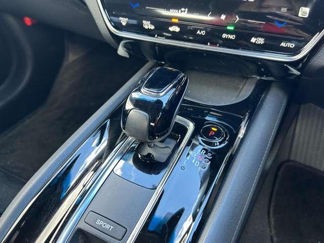 ヴェゼル ハイブリッドZ・ホンダセンシング 30年後期型/ホンダセンシング/アダブティブクルーズコントロール/フルセグTV/Bluetooth/バックカメラ/LEDヘッドライト/オートライト/純正アルミ/ビルトインETC/スマートキーシステム/(52枚目)