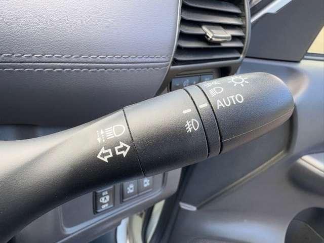 セレナ e-パワー ハイウェイスターV 禁煙車/全方位運転支援システム/プロパイロット/BSM/インテリジェントアラウンドビューモニター/純正ナビ/フルセグTV/Bluetooth/DVD/アダプティブLEDヘッドライト/シートヒーター/(18枚目)