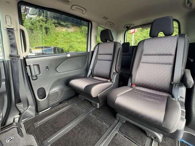 セレナ e-パワー ハイウェイスターV 禁煙車/全方位運転支援システム/プロパイロット/BSM/インテリジェントアラウンドビューモニター/純正ナビ/フルセグTV/Bluetooth/DVD/アダプティブLEDヘッドライト/シートヒーター/(22枚目)