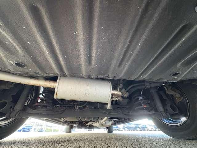 セレナ e-パワー ハイウェイスターV 禁煙車/全方位運転支援システム/プロパイロット/BSM/インテリジェントアラウンドビューモニター/純正ナビ/フルセグTV/Bluetooth/DVD/アダプティブLEDヘッドライト/シートヒーター/(28枚目)