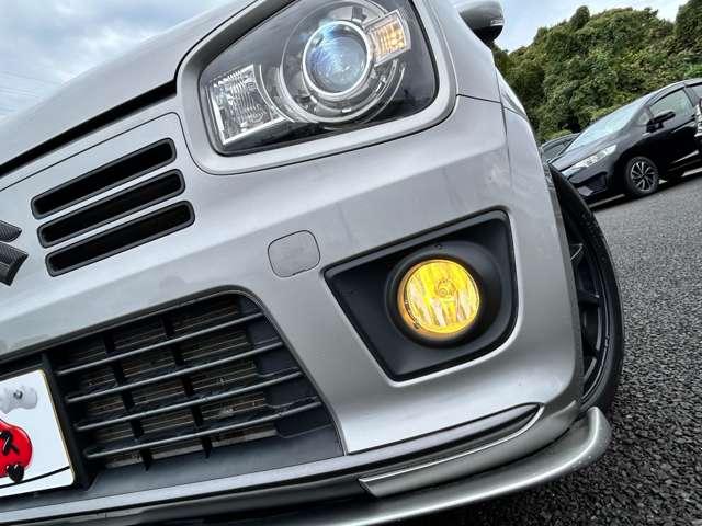 アルトワークス ベースグレード 5MT 5MT/禁煙車/BLITZ車高調/カロッツェリアナビ/フルセグTV/DVD/Bluetooth対応/バックカメラ/HIDヘッドライト/オートライト/純正アルミ/ビルトインETC/スマートキー/(16枚目)