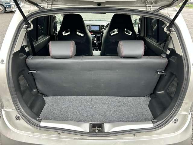 アルトワークス ベースグレード 5MT 5MT/禁煙車/BLITZ車高調/カロッツェリアナビ/フルセグTV/DVD/Bluetooth対応/バックカメラ/HIDヘッドライト/オートライト/純正アルミ/ビルトインETC/スマートキー/(24枚目)