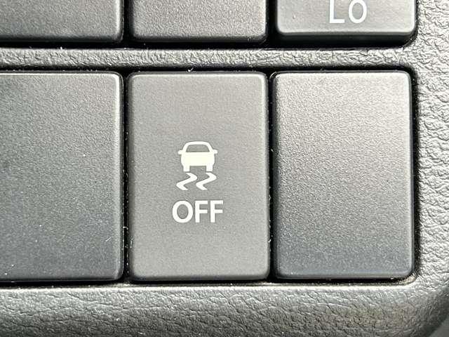 アルトワークス ベースグレード 5MT 5MT/禁煙車/BLITZ車高調/カロッツェリアナビ/フルセグTV/DVD/Bluetooth対応/バックカメラ/HIDヘッドライト/オートライト/純正アルミ/ビルトインETC/スマートキー/(37枚目)