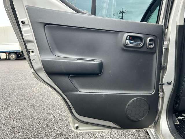 アルトワークス ベースグレード 5MT 5MT/禁煙車/BLITZ車高調/カロッツェリアナビ/フルセグTV/DVD/Bluetooth対応/バックカメラ/HIDヘッドライト/オートライト/純正アルミ/ビルトインETC/スマートキー/(47枚目)