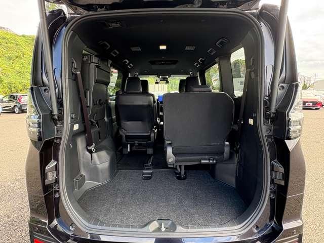 ヴォクシー S-Z 4WD 1オーナー!4WD!禁煙車!衝突被害軽減ブレーキ!Aクルコン!両側Pスライドドア!純正ナビ!Bカメラ!BT!フルセグTV!ETC2.0!オートライト!シートヒーター!スマートキー&プッシュスタート!(26枚目)