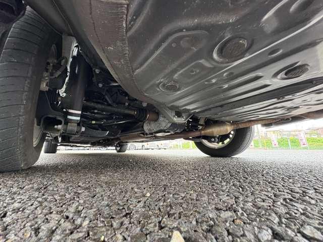 ヴォクシー S-Z 4WD 1オーナー!4WD!禁煙車!衝突被害軽減ブレーキ!Aクルコン!両側Pスライドドア!純正ナビ!Bカメラ!BT!フルセグTV!ETC2.0!オートライト!シートヒーター!スマートキー&プッシュスタート!(32枚目)