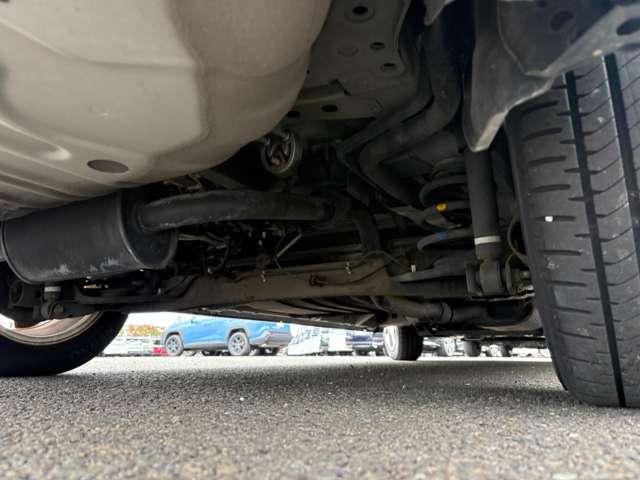 セレナ ハイウェイスター　Ｓ－ハイブリッド　Ｖエアロモード　禁煙車！クルーズコントロール！サンルーフ！後席モニター！両側パワースライドドア！純正ナビ！バックカメラ！ＢＴ！フルセグＴＶ！ＥＴＣ！オートライト！スマートキー＆プッシュスタート！アイドリングストップ！（32枚目）