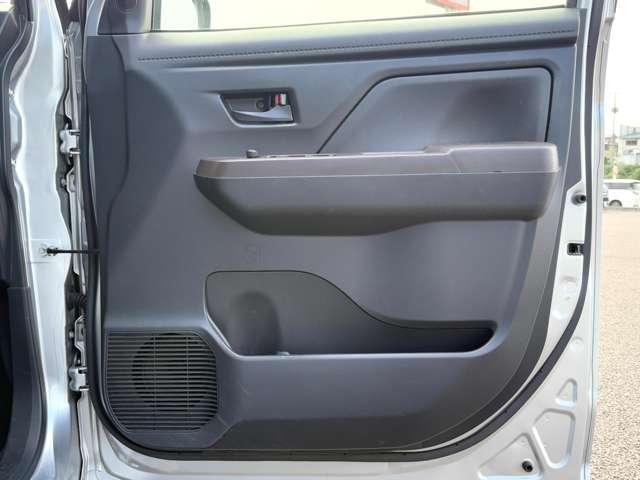 ルーミー G 1オーナー!禁煙車!衝突被害軽減ブレーキ!クルーズコントロール!両側Pスライドドア!純正ナビ!Bカメラ!BT!フルセグTV!ETC2.0!オートライト!スマートキー&プッシュスタート!横滑り防止装置!(30枚目)