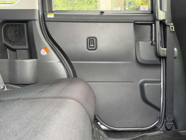 ルーミー G 1オーナー!禁煙車!衝突被害軽減ブレーキ!クルーズコントロール!両側Pスライドドア!純正ナビ!Bカメラ!BT!フルセグTV!ETC2.0!オートライト!スマートキー&プッシュスタート!横滑り防止装置!(33枚目)