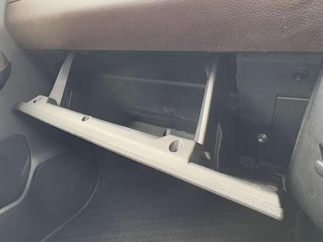 ルーミー G 1オーナー!禁煙車!衝突被害軽減ブレーキ!クルーズコントロール!両側Pスライドドア!純正ナビ!Bカメラ!BT!フルセグTV!ETC2.0!オートライト!スマートキー&プッシュスタート!横滑り防止装置!(52枚目)